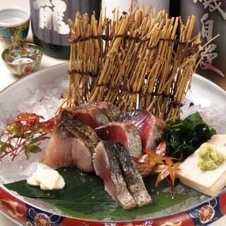 魚々鶏夜 店舗写真 4