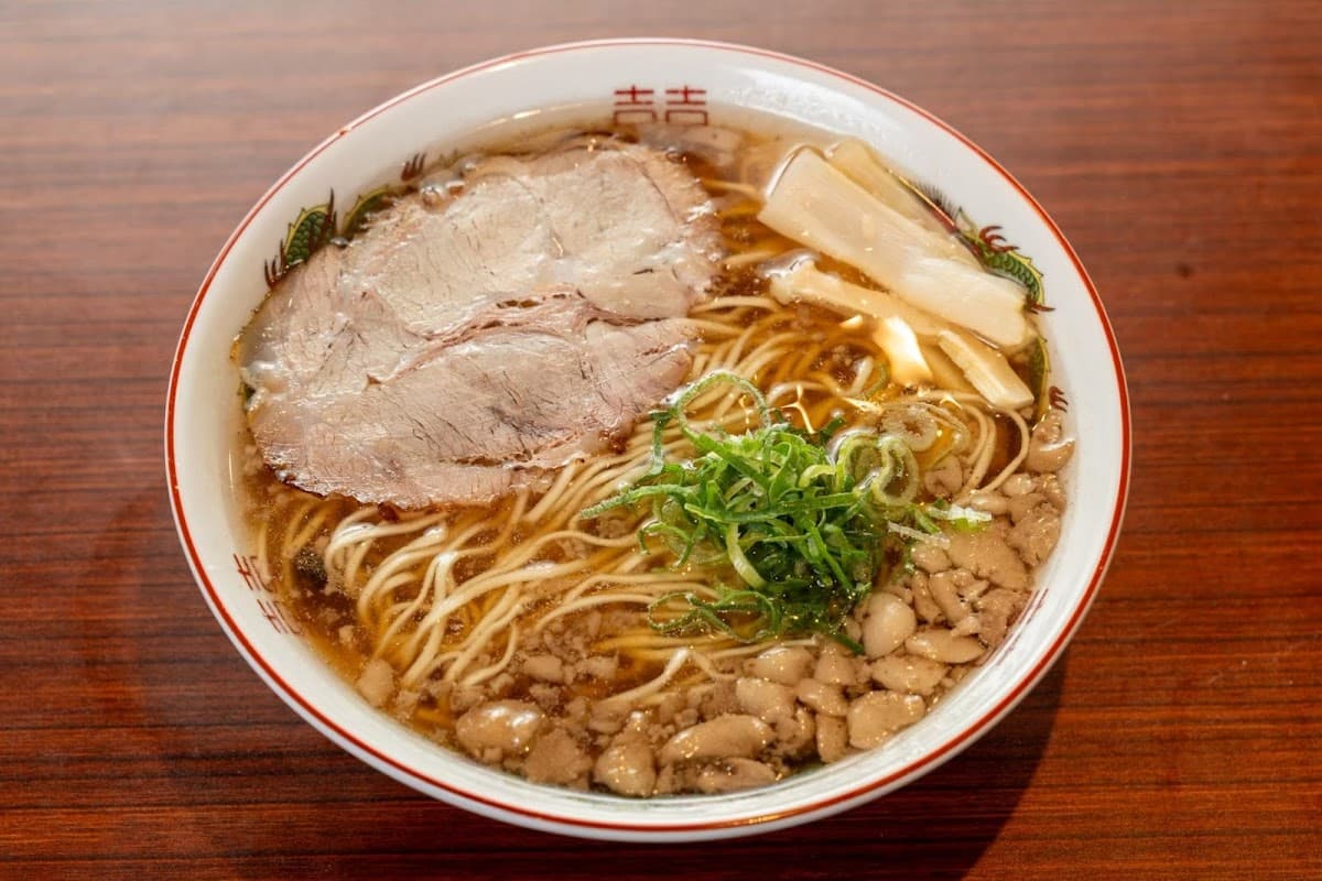 尾道ラーメン一〜WAN〜 店舗写真 3