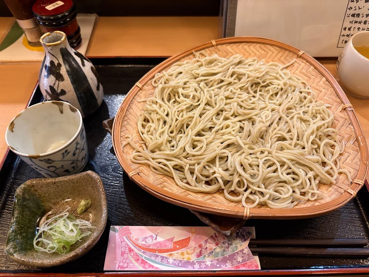 石臼引き手打ちそば 定七 店舗写真 4