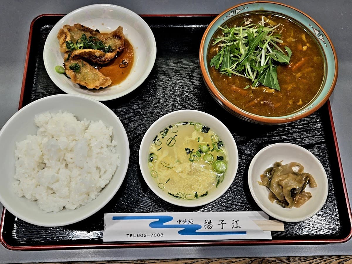 中華処 揚子江 店舗写真 2