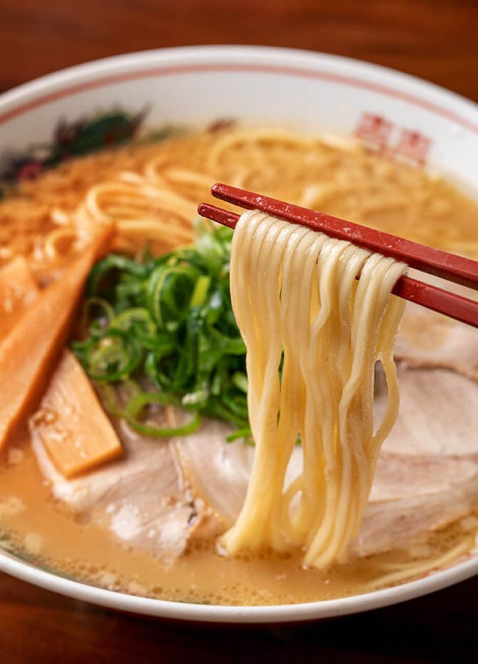 熟成麺屋 神来 一乗寺店 店舗写真 2