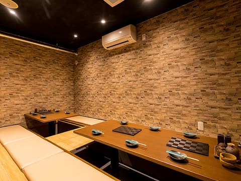 炭火焼鳥 Dining 晴レル屋 店舗写真 4
