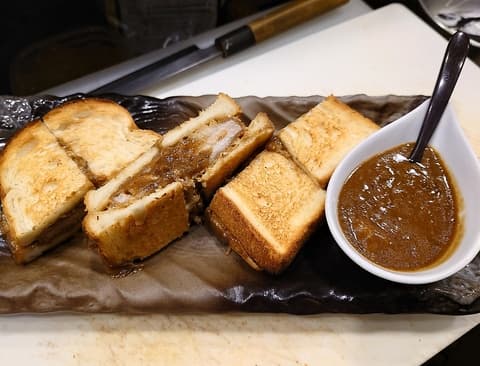 一品・季節料理洋風酒場こうちゃん 店舗写真 2