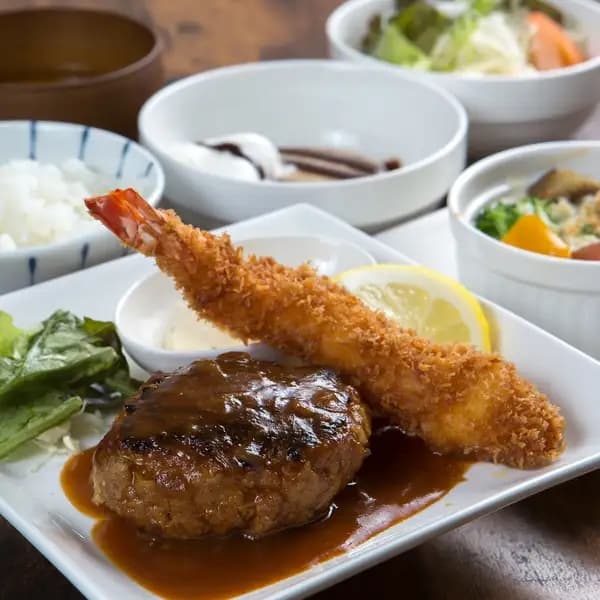 洋食Dining Woody 店舗写真 1